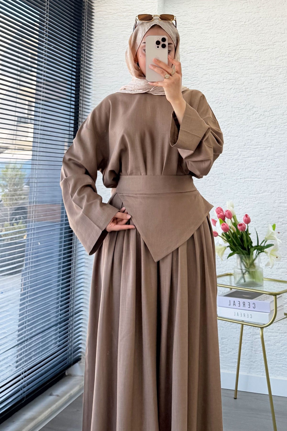 Premium Saye Tasarım Kemerli Etek Pantolon Takım - Sütlü Kahve