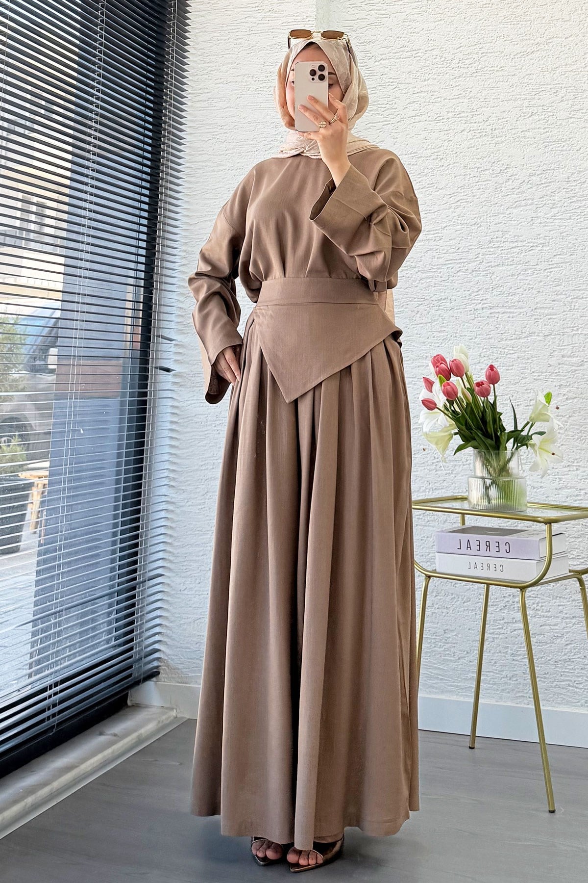 Premium Saye Tasarım Kemerli Etek Pantolon Takım - Sütlü Kahve