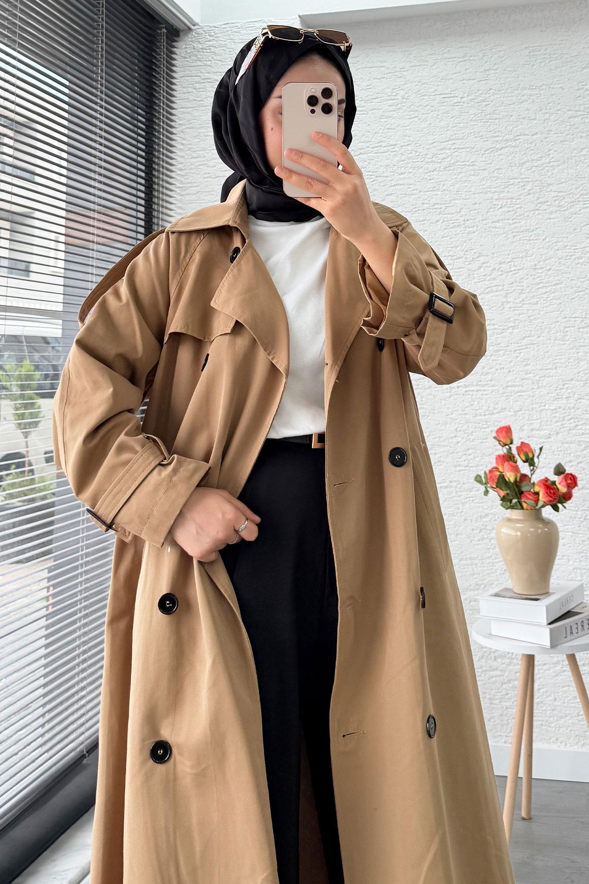 Premium Sekiz Düğmeli Oversize Kadın Trençkot - Camel