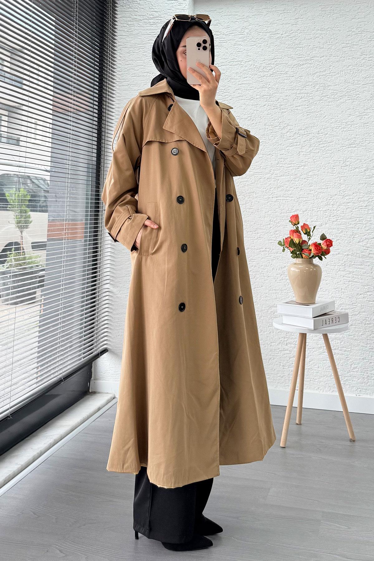 Premium Sekiz Düğmeli Oversize Kadın Trençkot - Camel