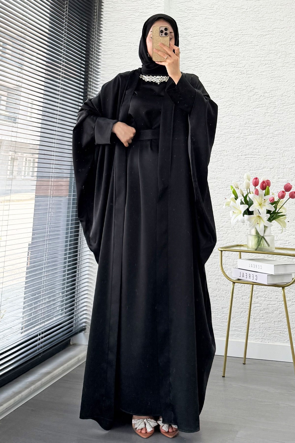 Premium Taş İşlemeli Kum Saten Abaya Takım - Siyah