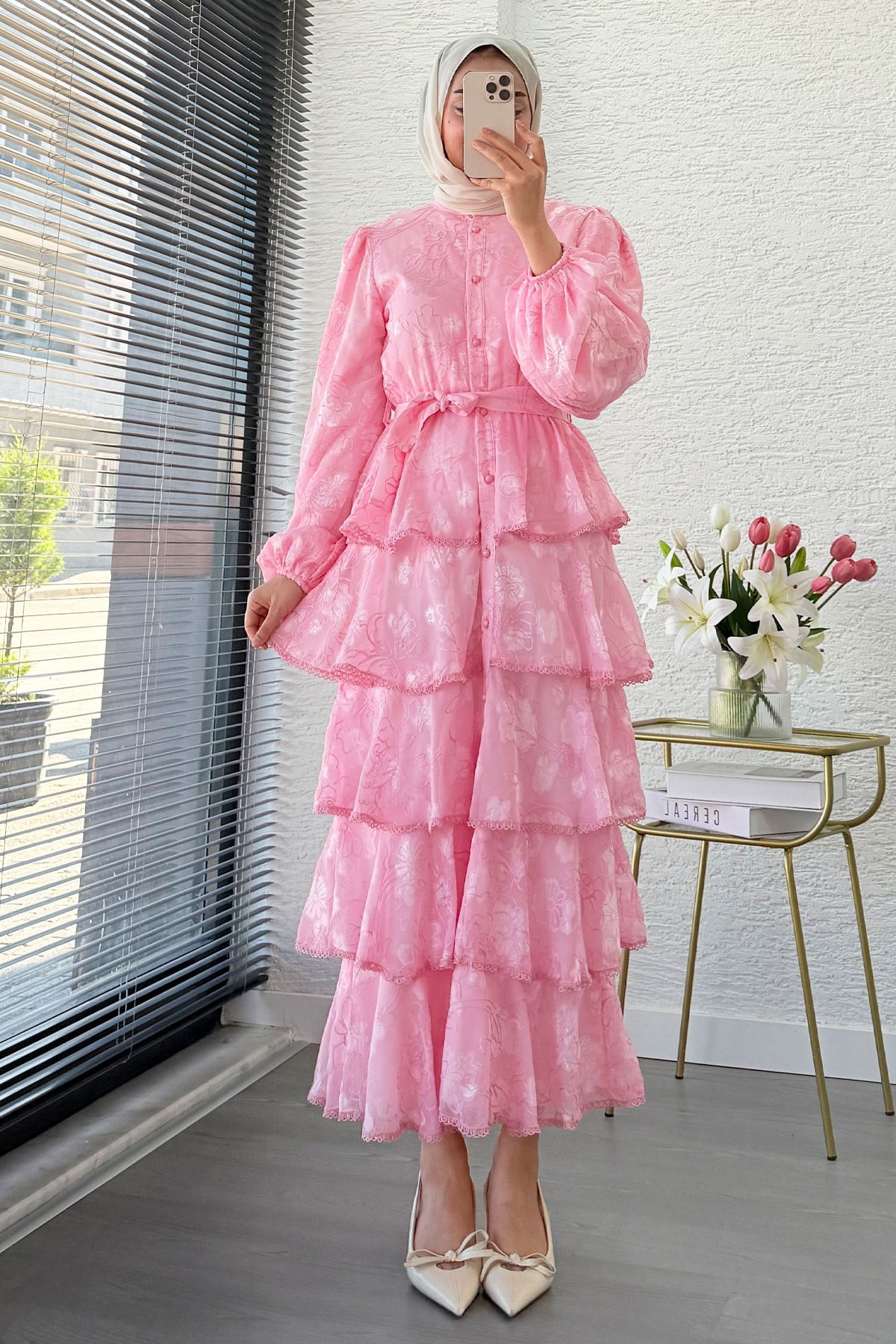 Premium Tasarım Volan Katlı Güpür  İthal Tül Elbise – Pembe