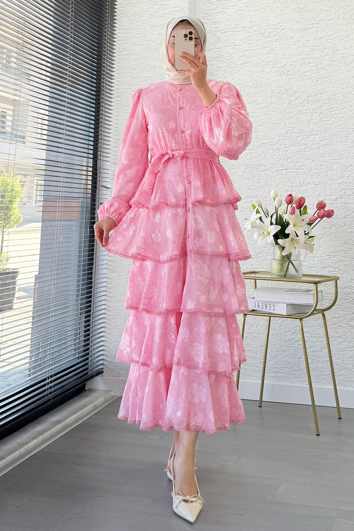 Premium Tasarım Volan Katlı Güpür  İthal Tül Elbise – Pembe