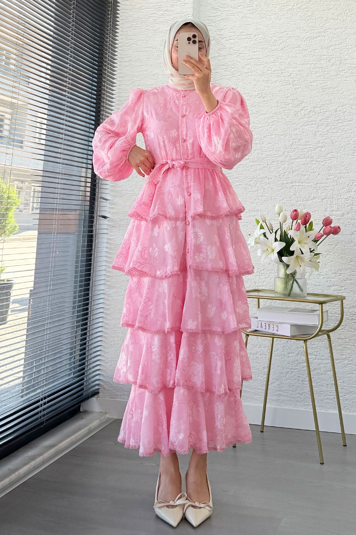 Premium Tasarım Volan Katlı Güpür  İthal Tül Elbise – Pembe