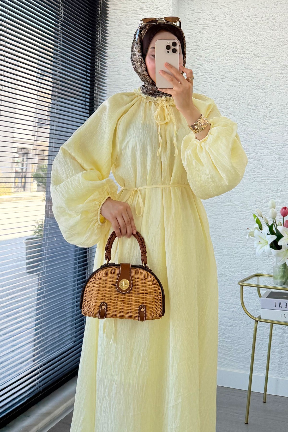 Premium Yaka Büzgülü Balon Kol Vual Elbise - Sarı