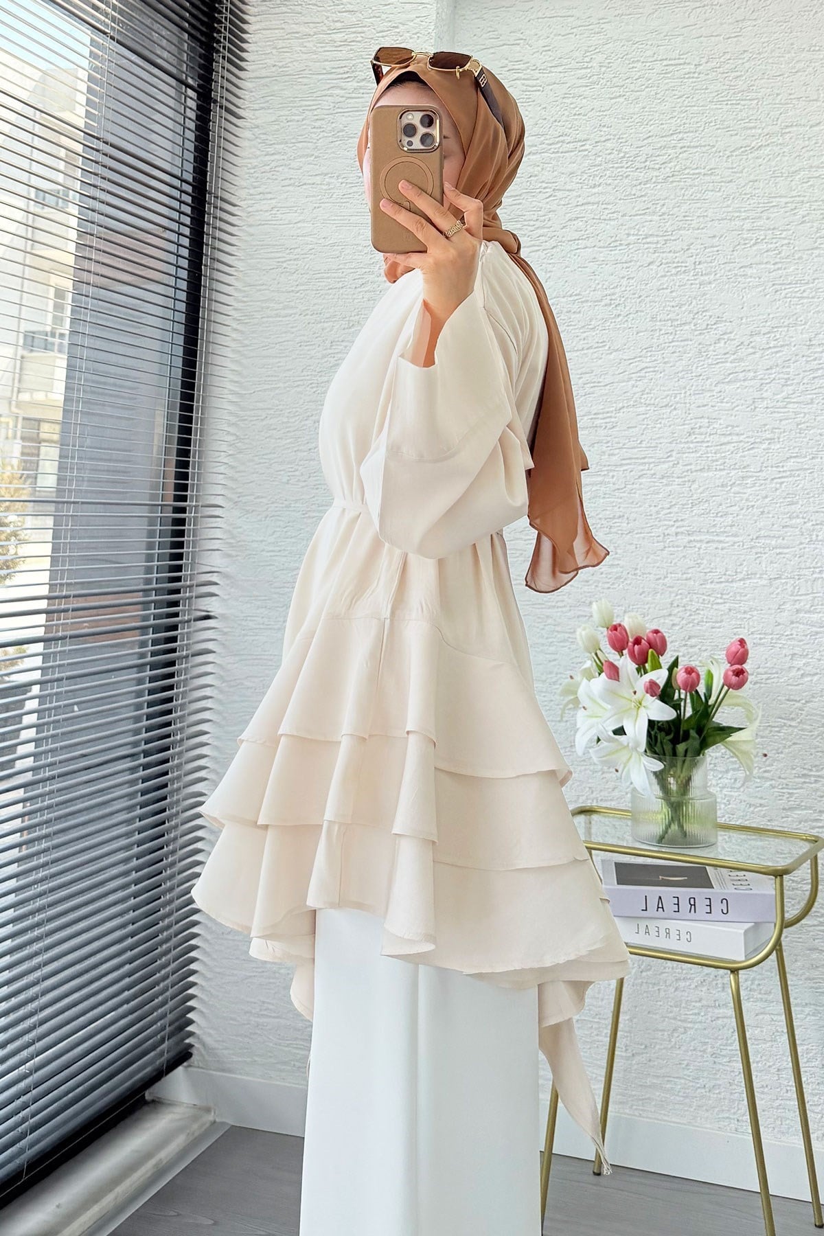 Premium Yandan Fırfırlı Modal Bluz - Krem