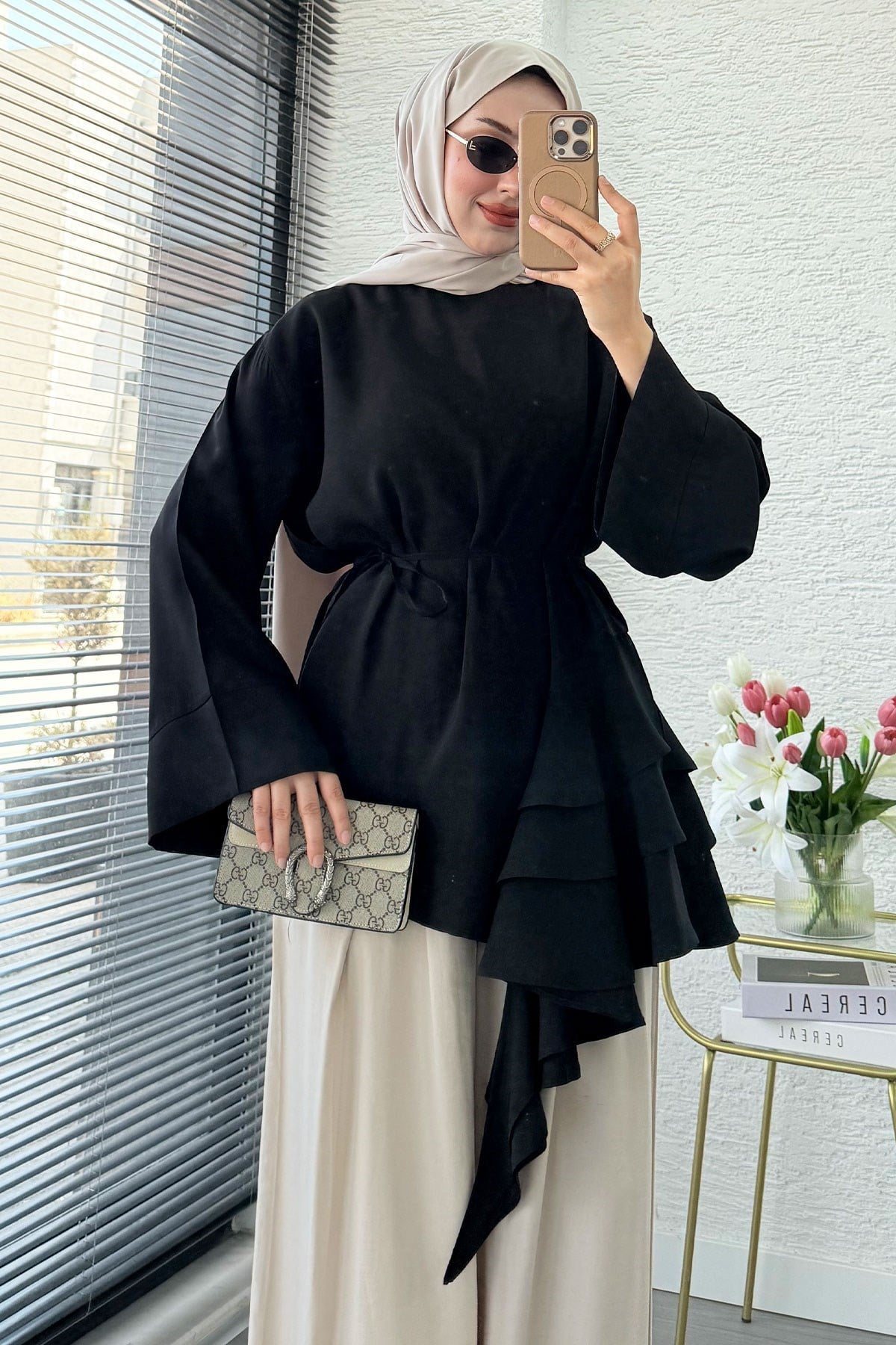 Premium Yandan Fırfırlı Modal Bluz - Siyah