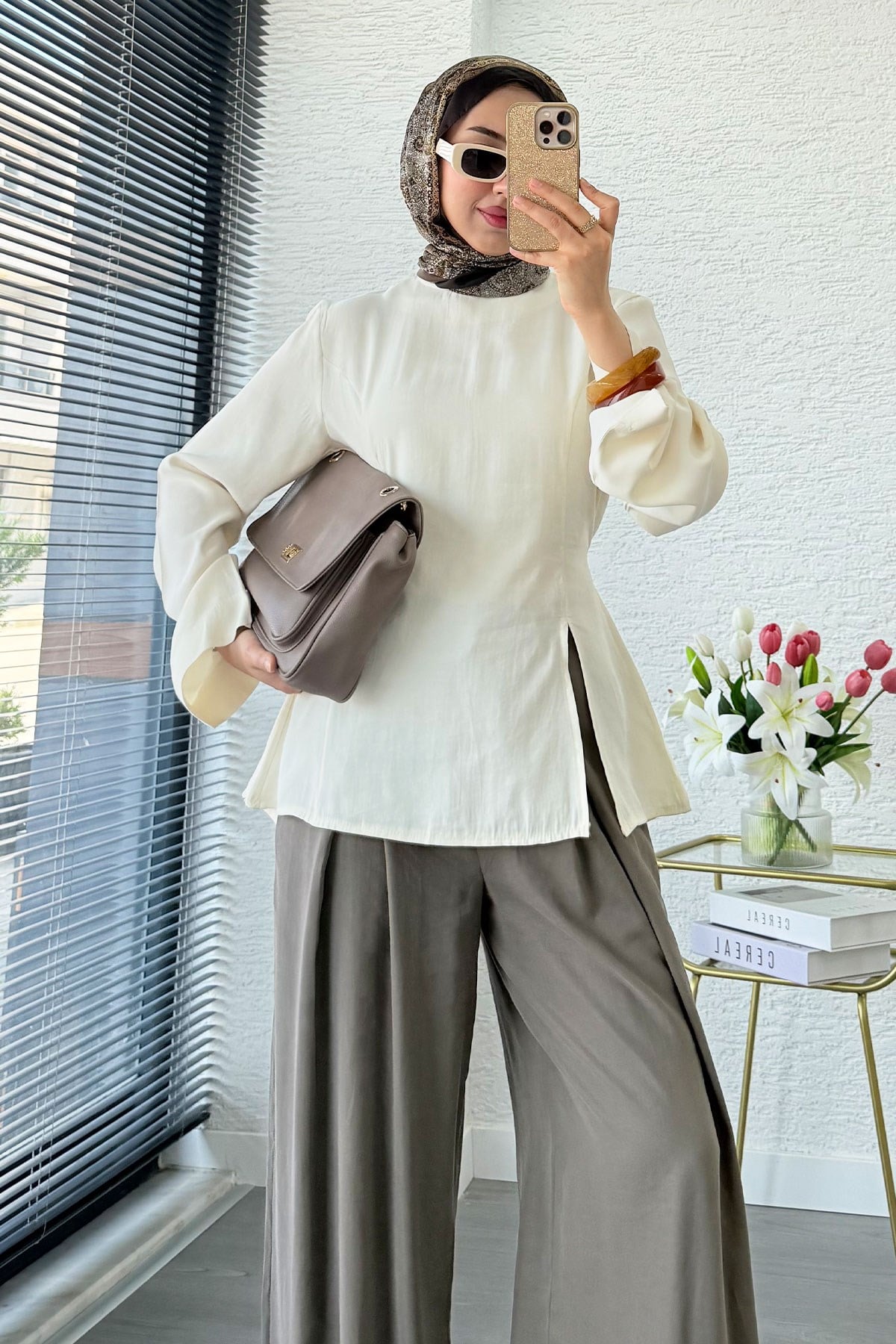 Premium Yandan Yırtmaç Detaylı Tunik - Ekru