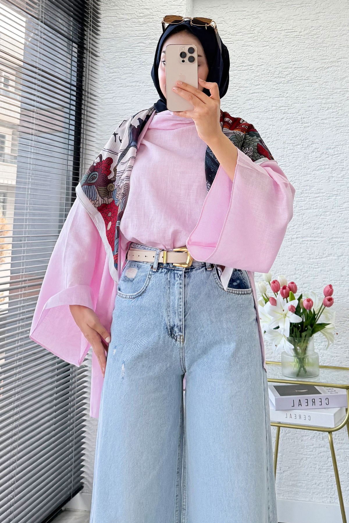 Premium Yırtık Detaylı Geniş Paça Kadın Jean Pantolon - Açık Mavi