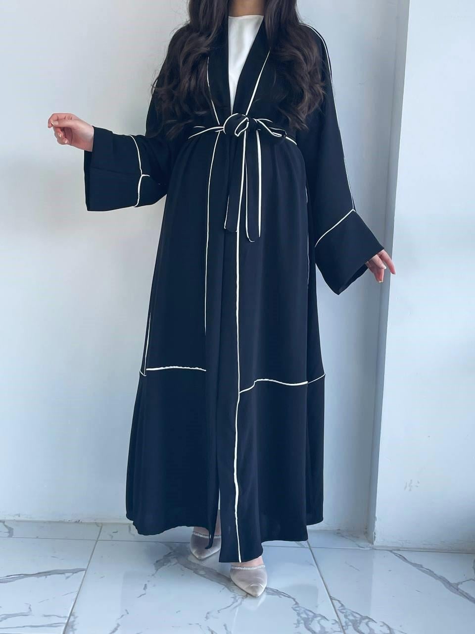 Siyah Biyeli Abaya
