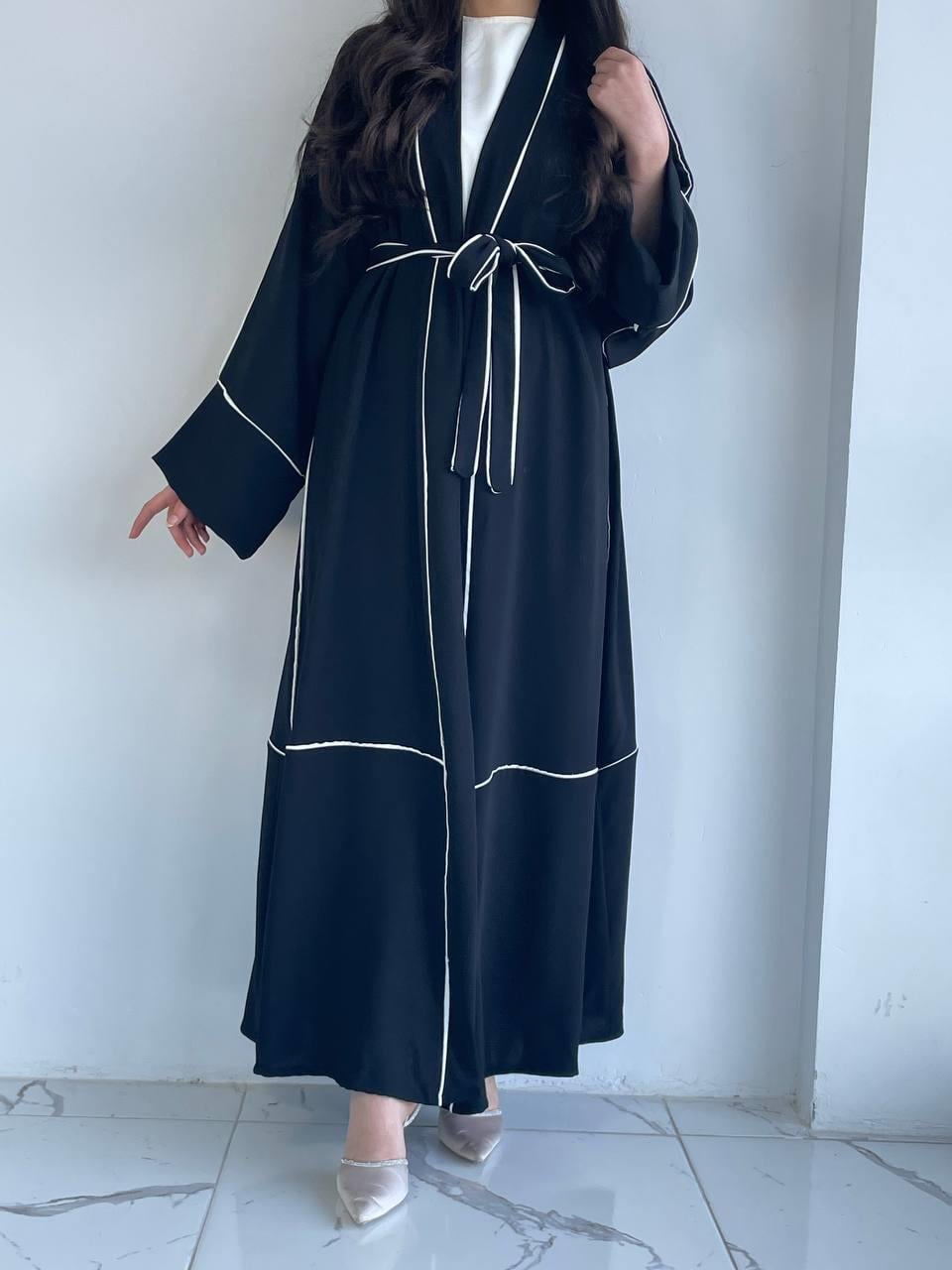 Siyah Biyeli Abaya