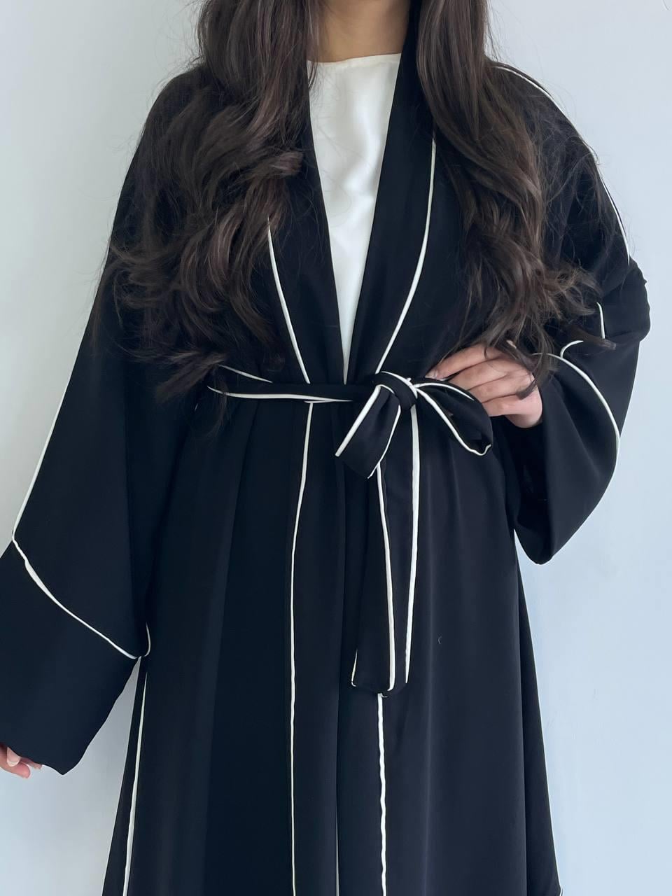 Siyah Biyeli Abaya