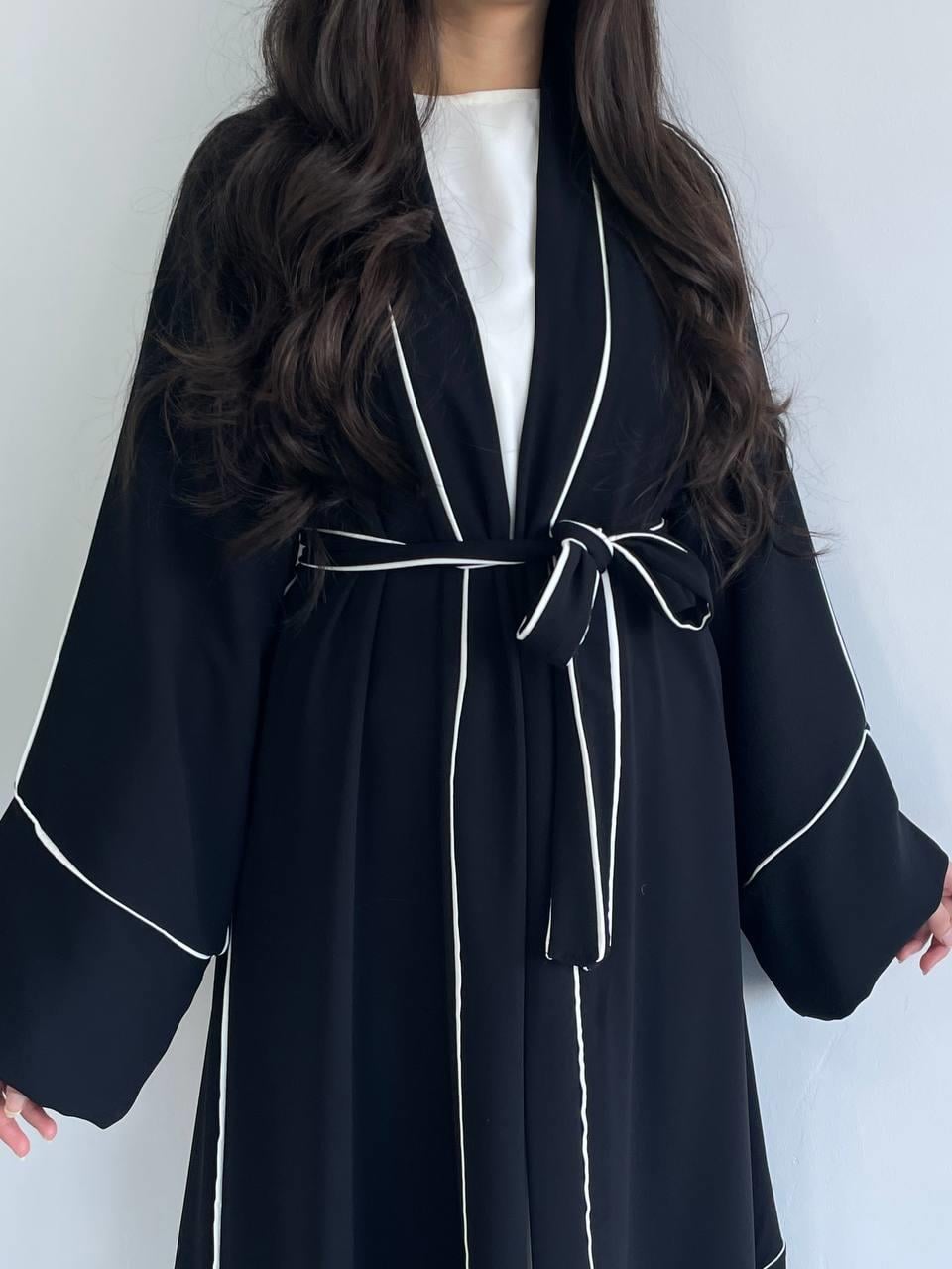 Siyah Biyeli Abaya