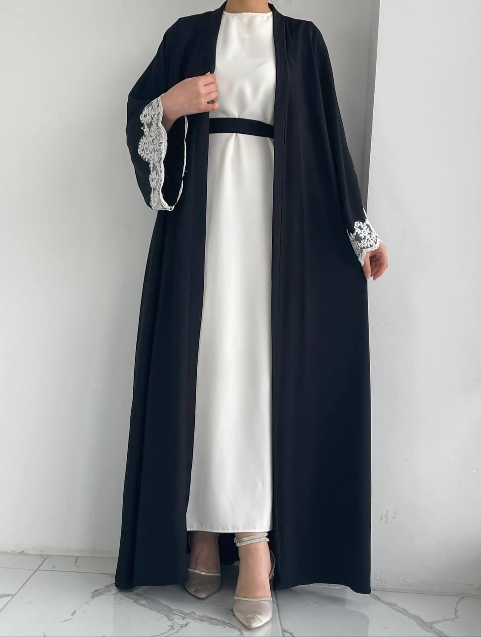 Siyah Elif Abaya