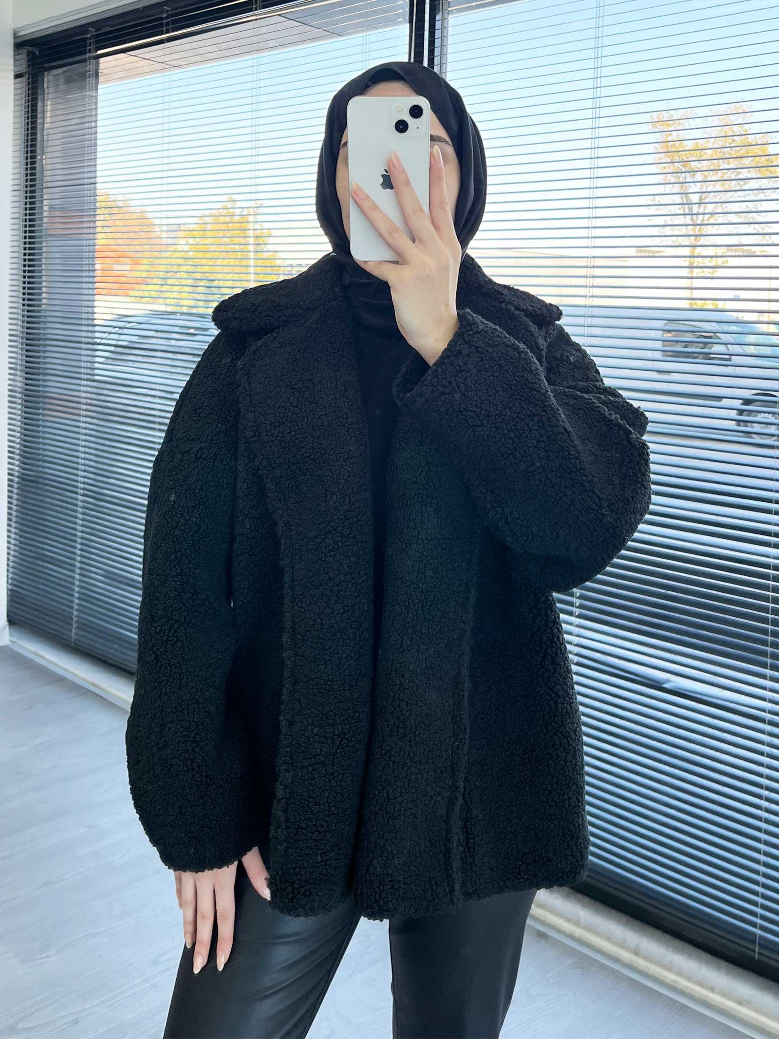Siyah Oversize Yumuşak Dokulu Kısa Kadın Teddy Kaban
