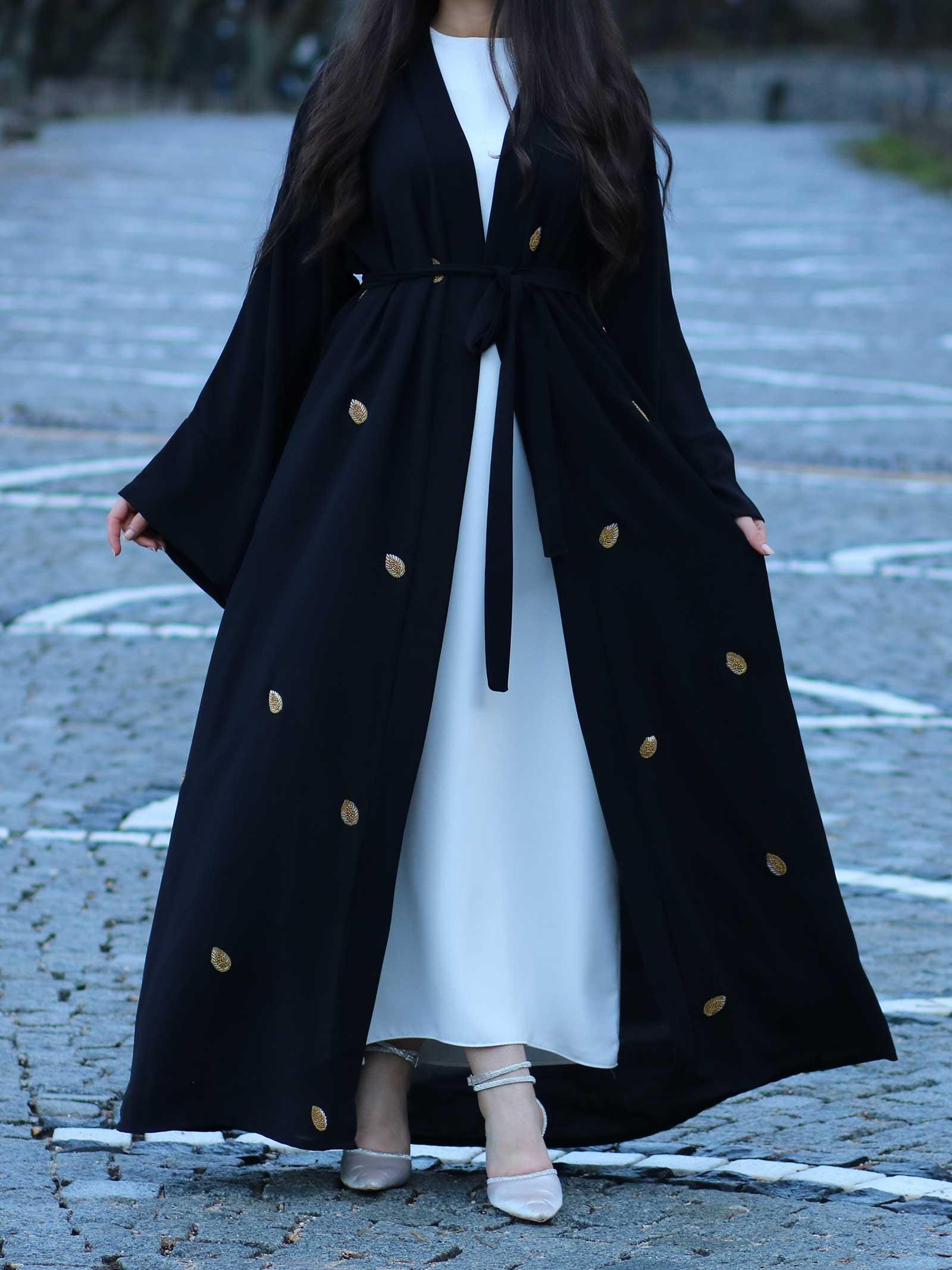 Siyah Sara Abaya