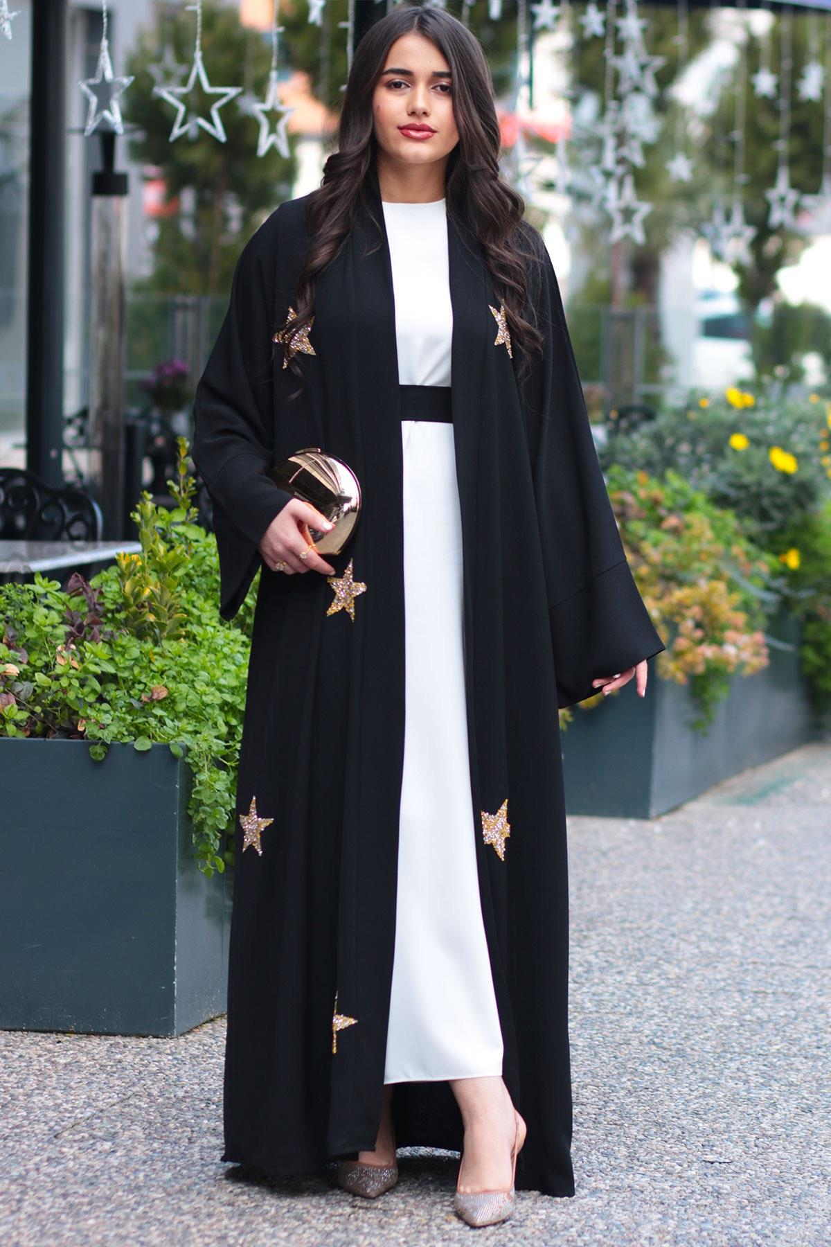 Siyah Yıldız Detaylı Abaya 