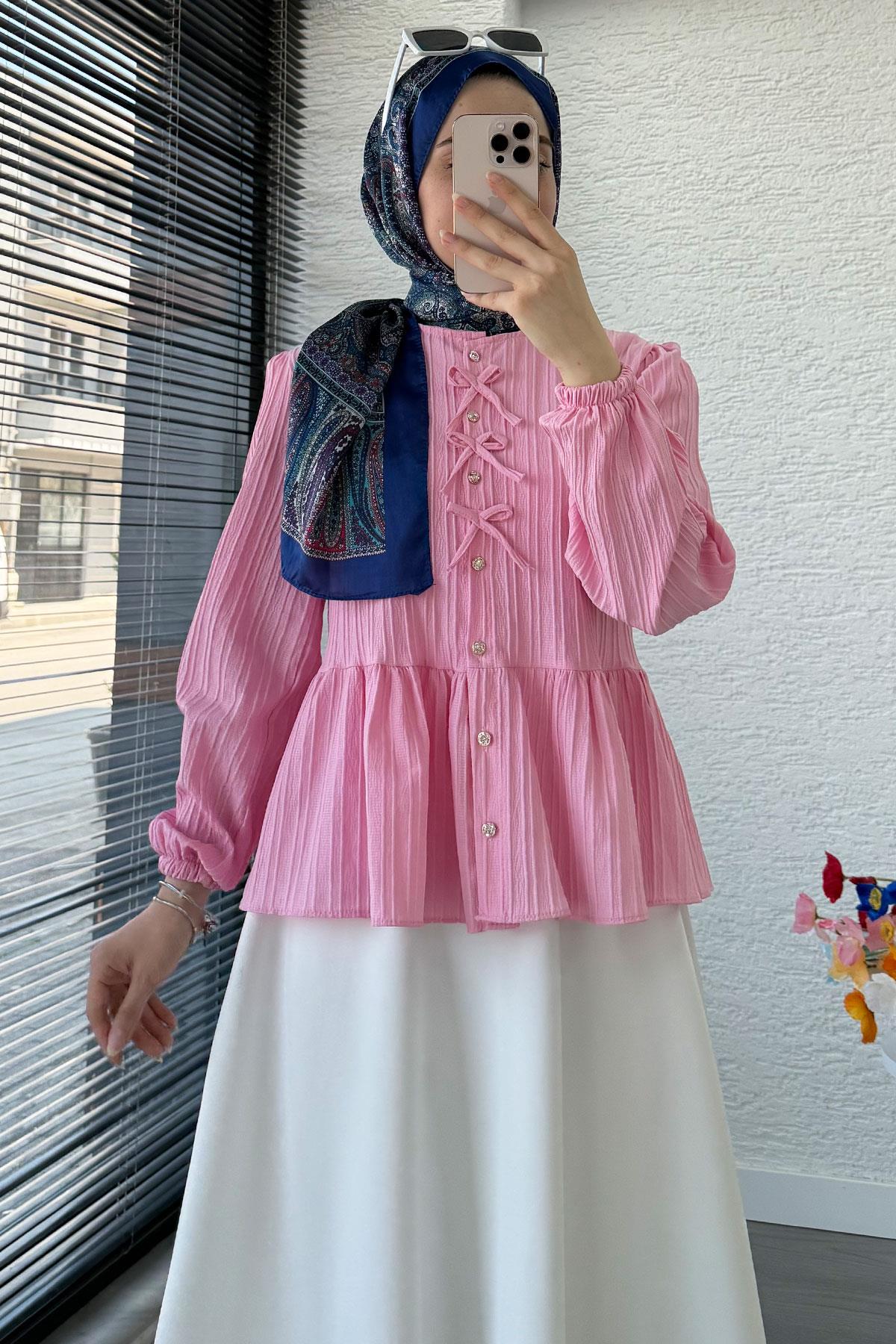 Taş Düğme Detaylı Gofre Bluz - Pembe
