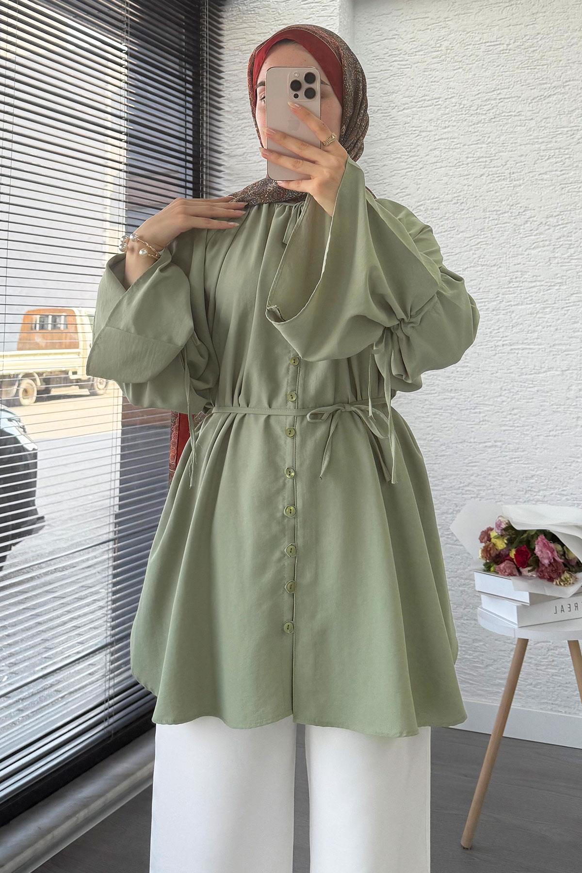 Volan Kol Tam Düğmeli Urla Tunik – Yeşil