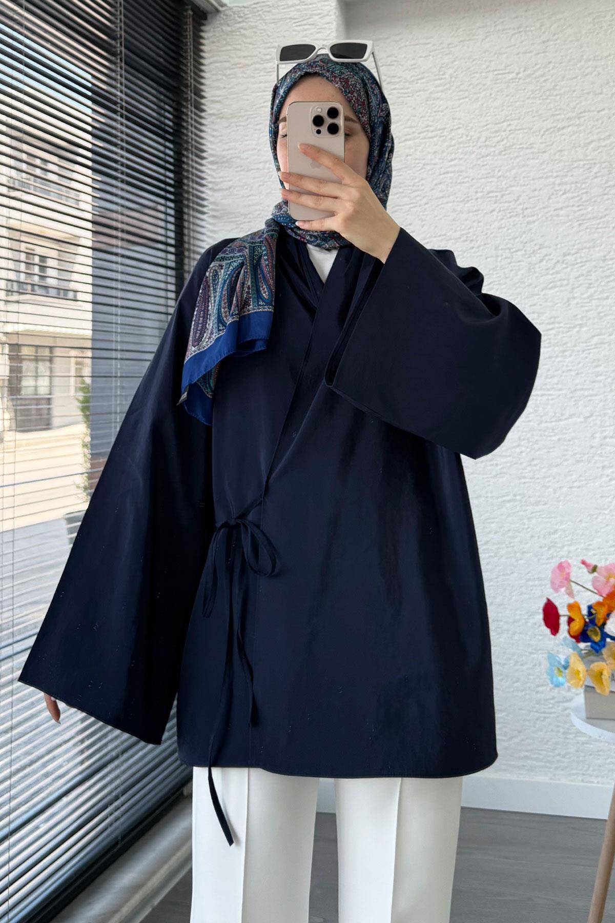 Yaka Pileli Bağlamalı Kimono Tunik – Lacivert