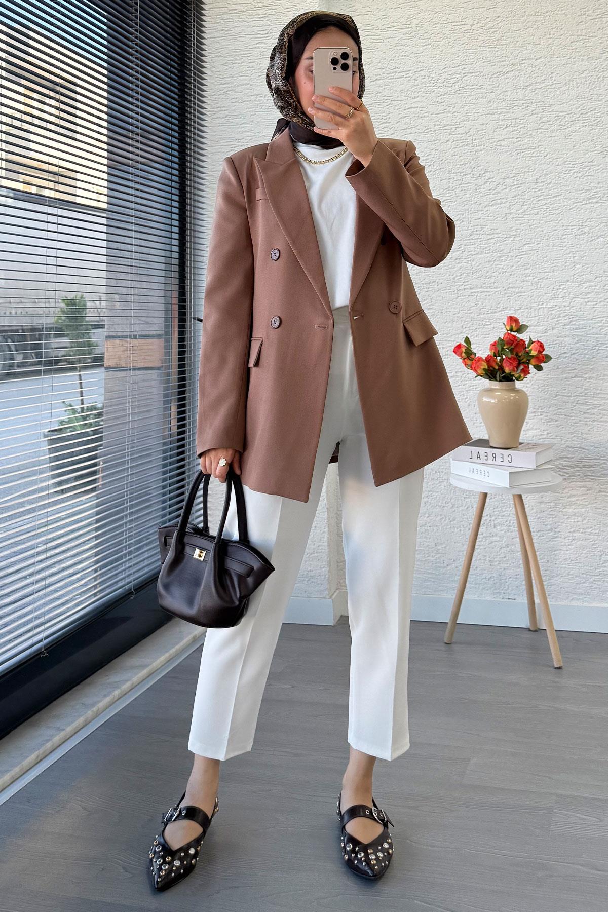 Yan Dikiş Detaylı Slim Fit Kadın Blazer Ceket – Vizon