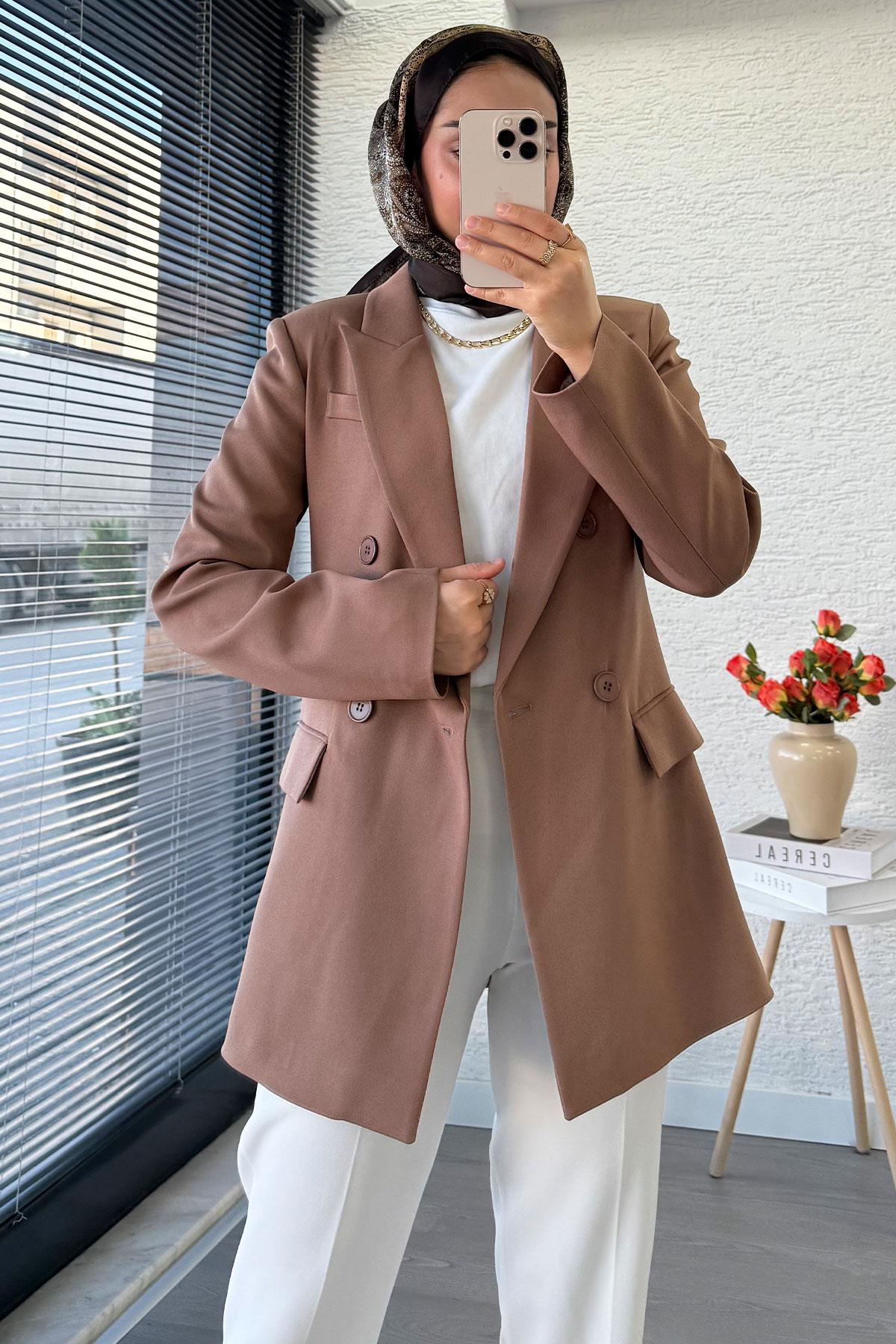 Yan Dikiş Detaylı Slim Fit Kadın Blazer Ceket – Vizon