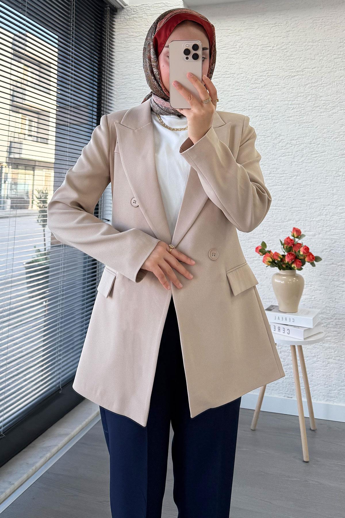 Yan Dikiş Detaylı Slim Fit Kadın Blazer Ceket – Bej