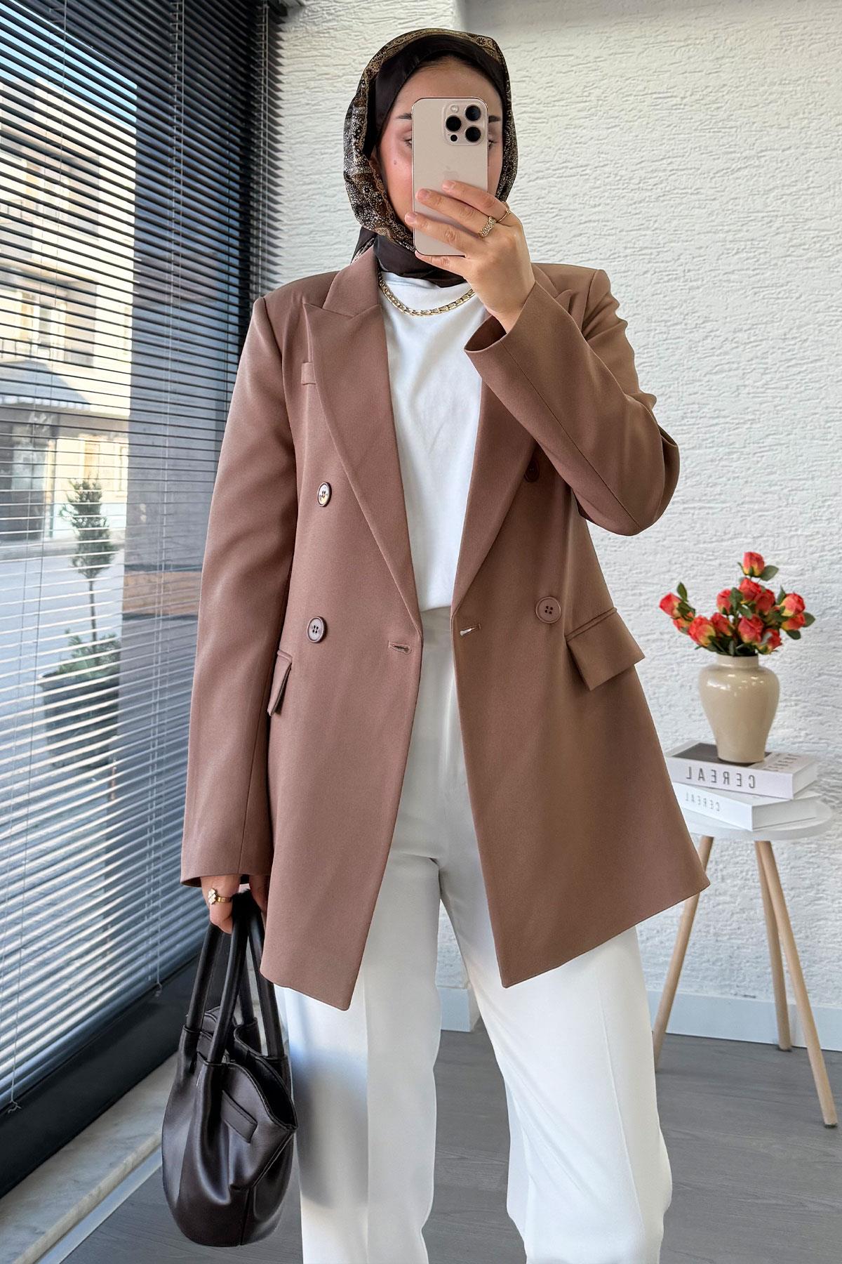 Yan Dikiş Detaylı Slim Fit Kadın Blazer Ceket – Vizon