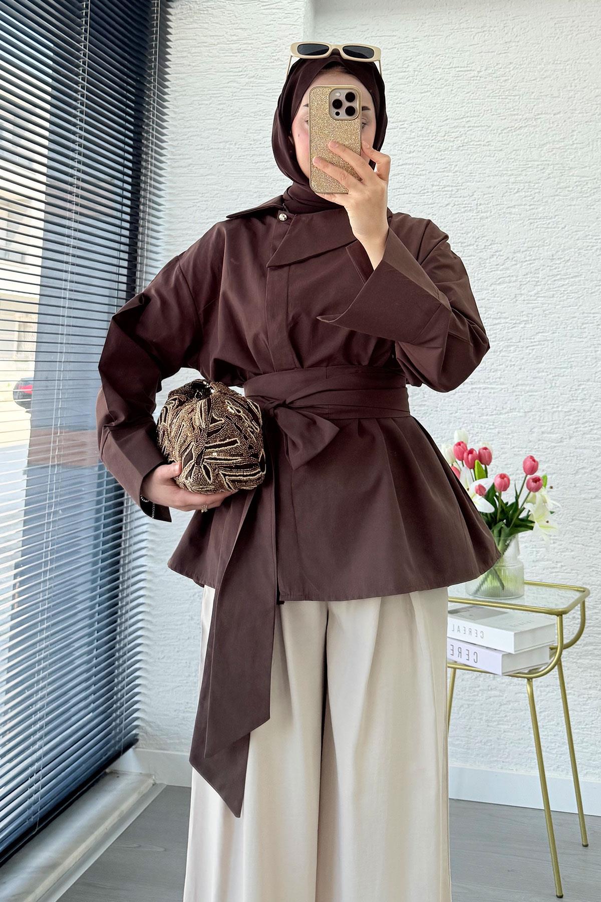Yandan Düğmeli Geniş Kemerli Poplin Tunik – Kahverengi