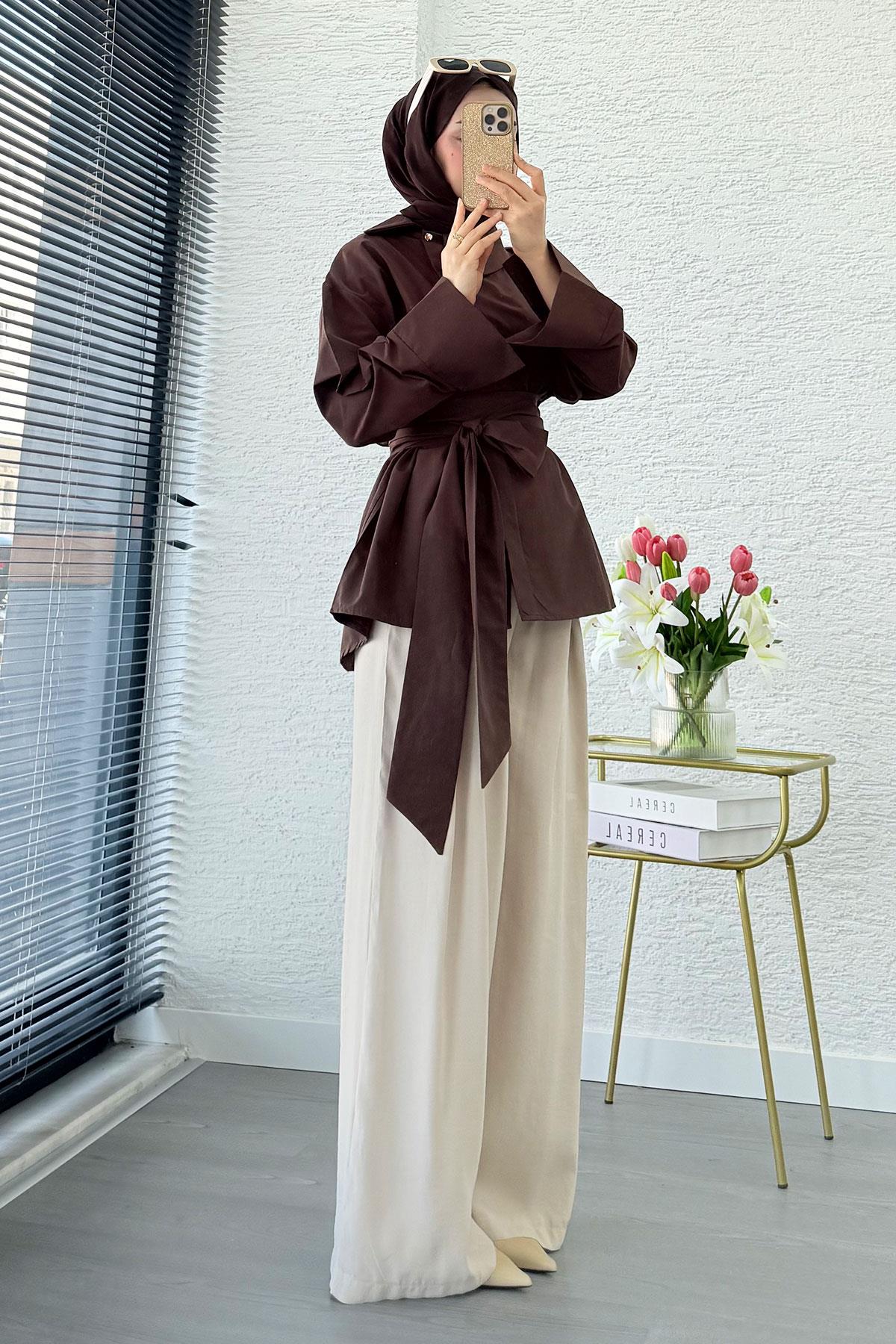 Yandan Düğmeli Geniş Kemerli Poplin Tunik – Kahverengi