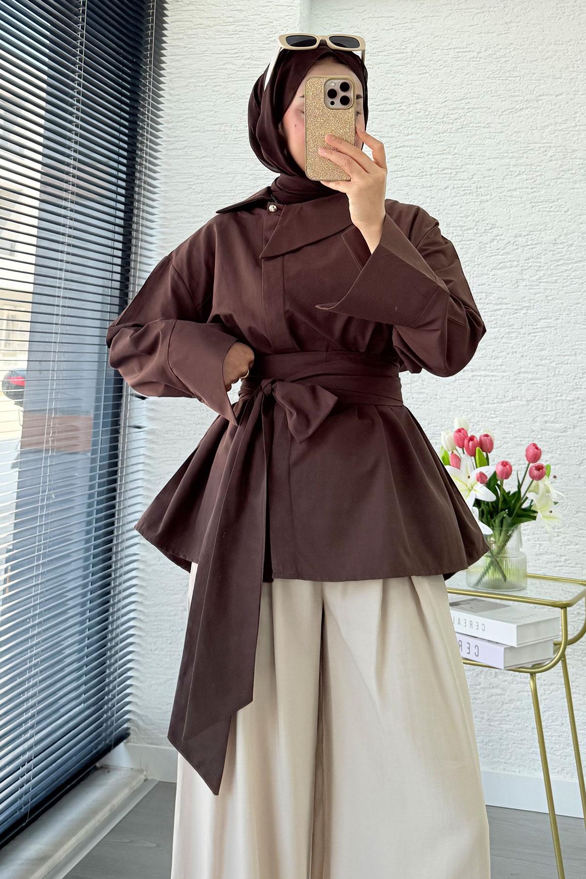 Yandan Düğmeli Geniş Kemerli Poplin Tunik – Kahverengi