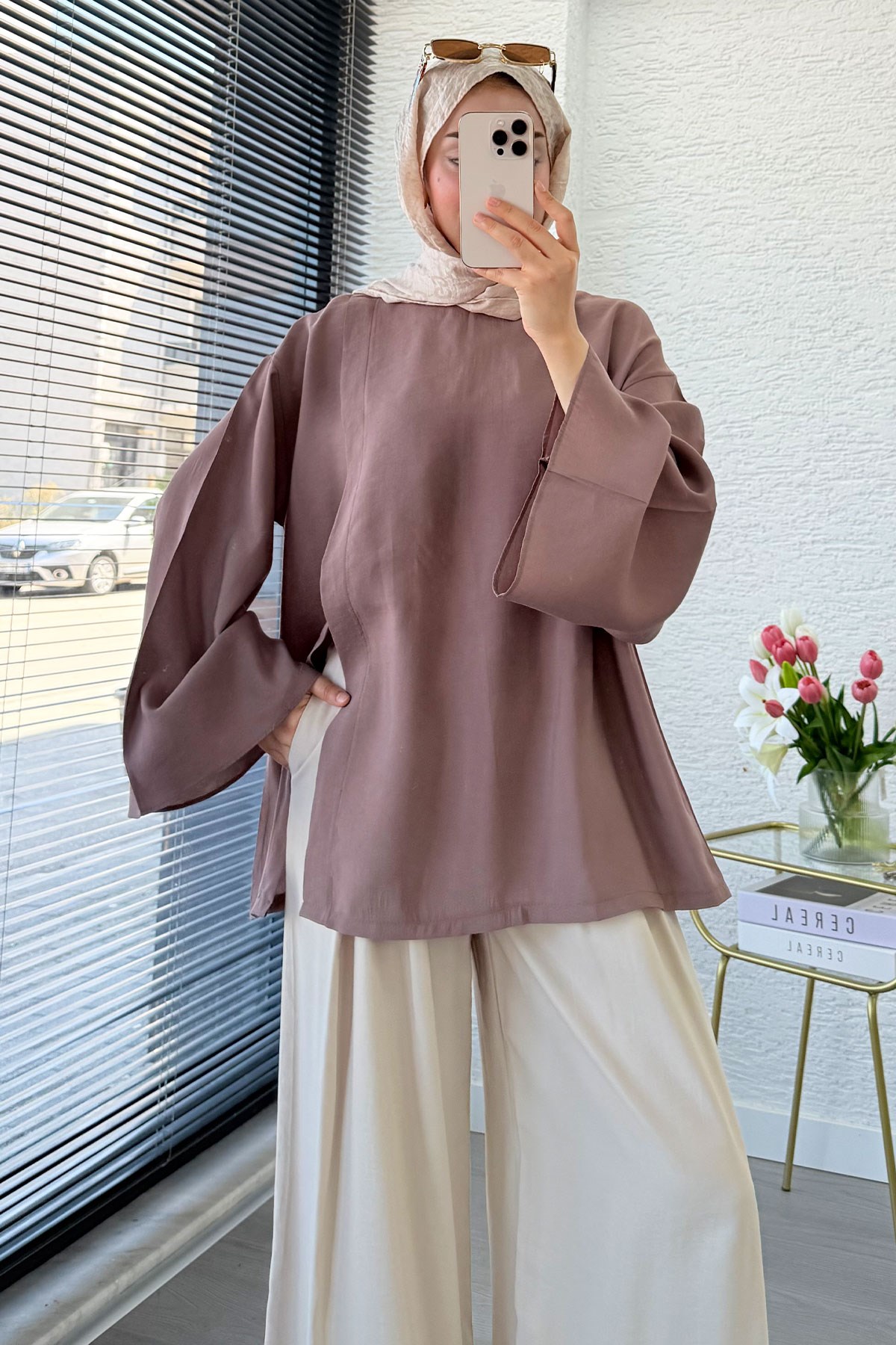 Yandan Yırtmaçlı Volan Kol Modal Bluz – Gül Kurusu