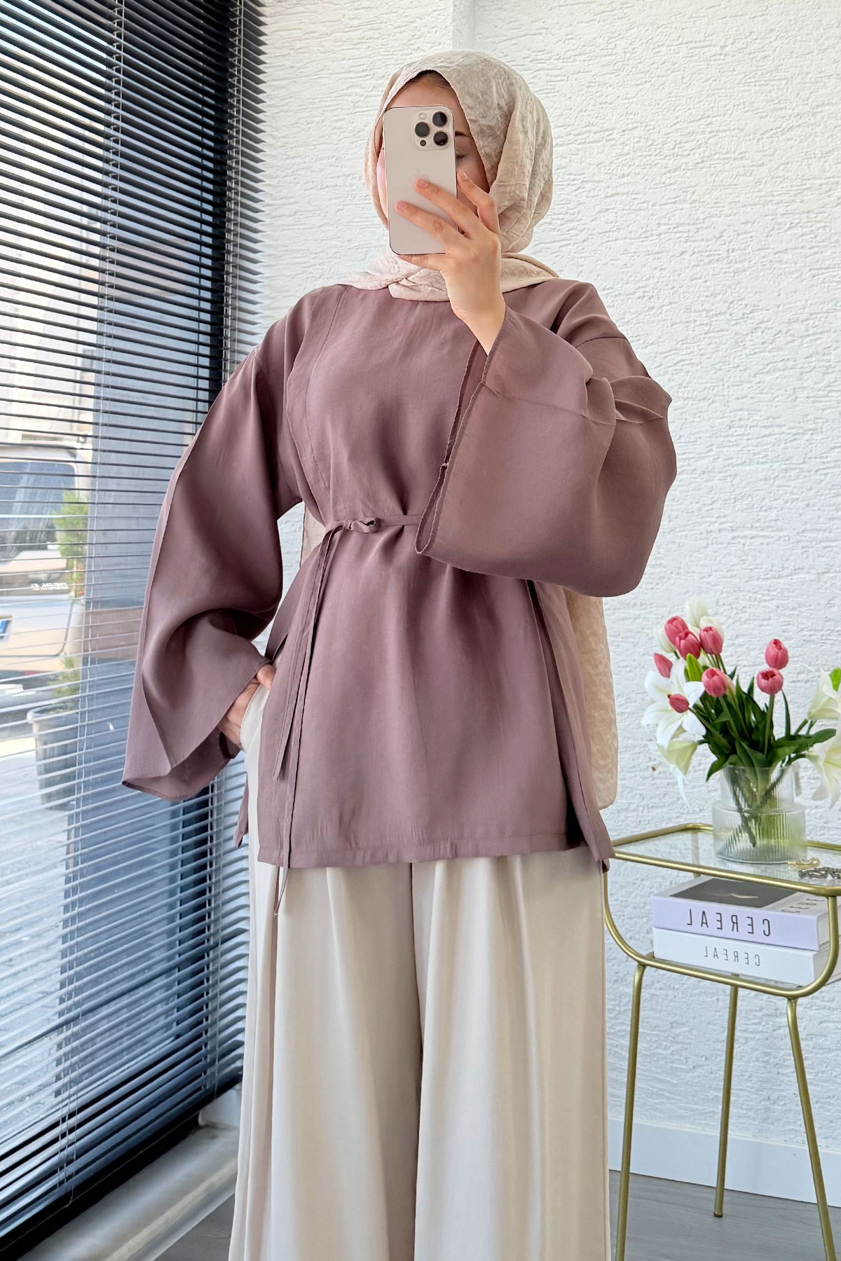 Yandan Yırtmaçlı Volan Kol Modal Bluz – Gül Kurusu