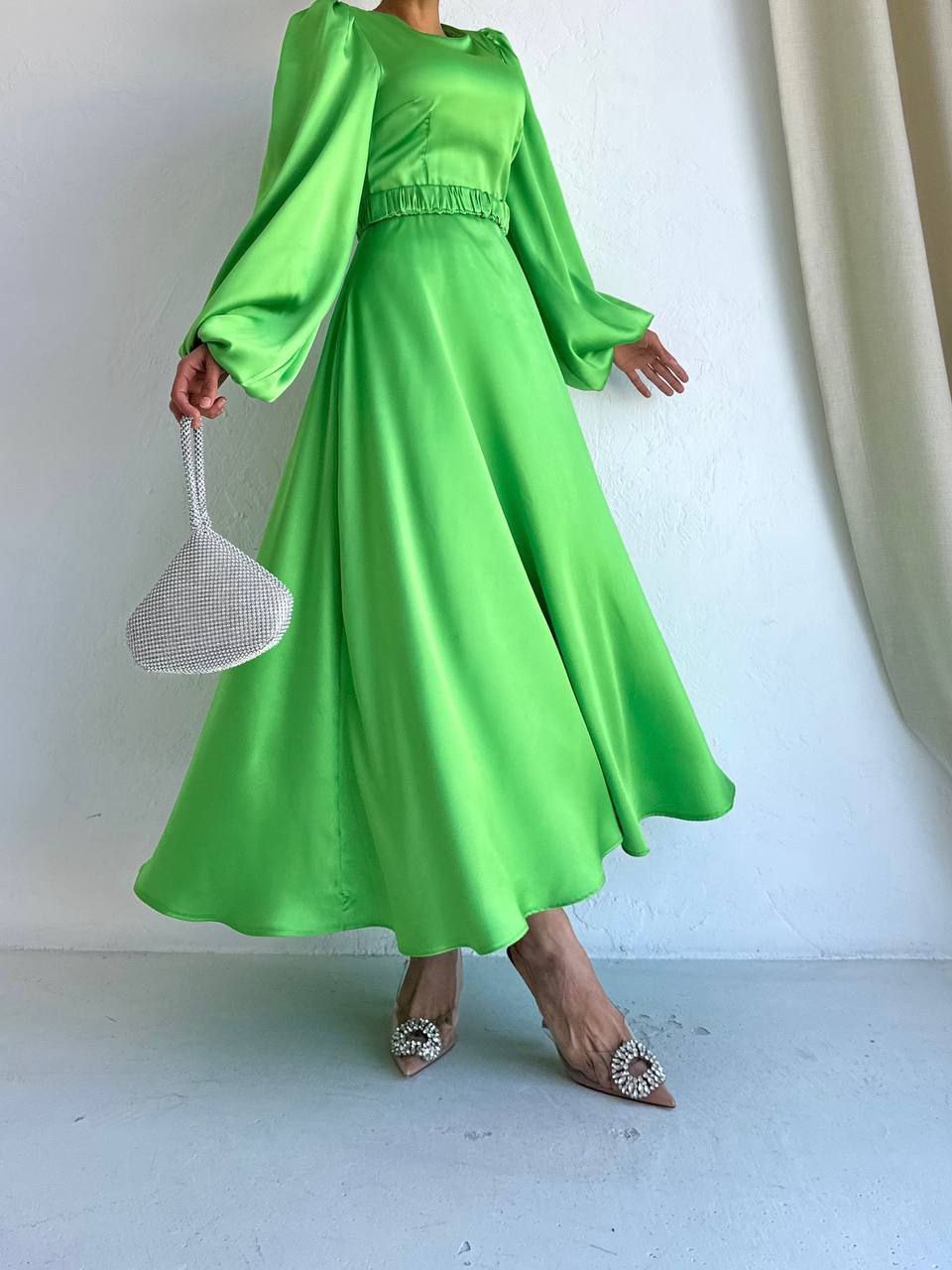 Yeşil Beli Kemerli Elbise