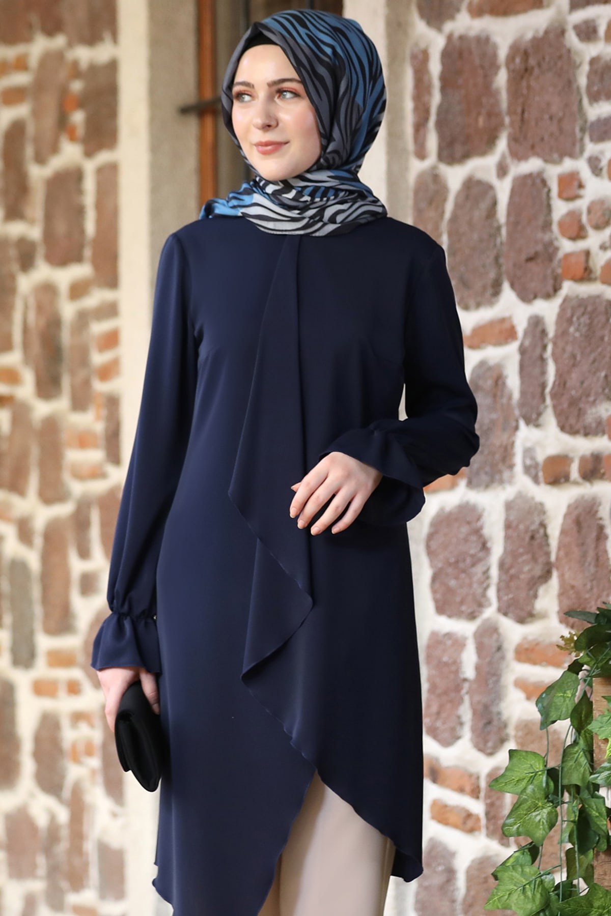Arya Tesettür Tunik Lacivert