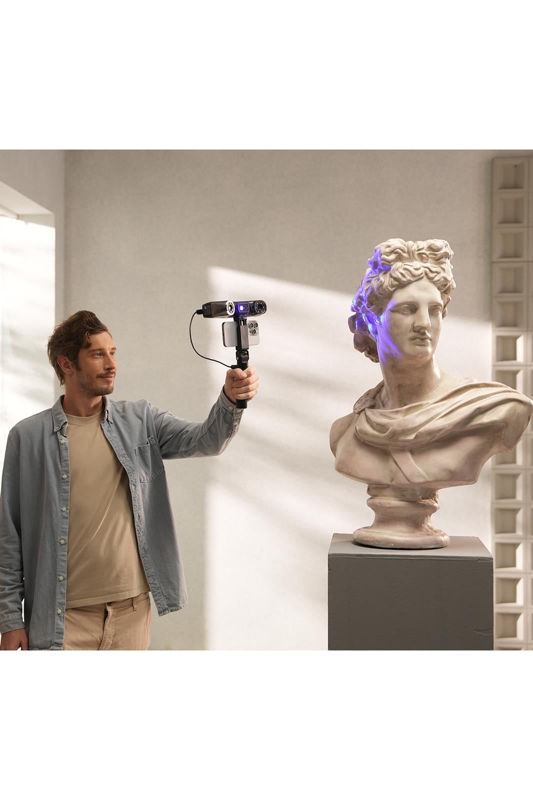 Revopoint MetroY Pro 3D Tarayıcı