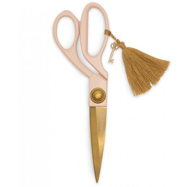 DesignWorks Özel Tasarım Püskül ve Charm Hediyeli Makas Dusty Pink