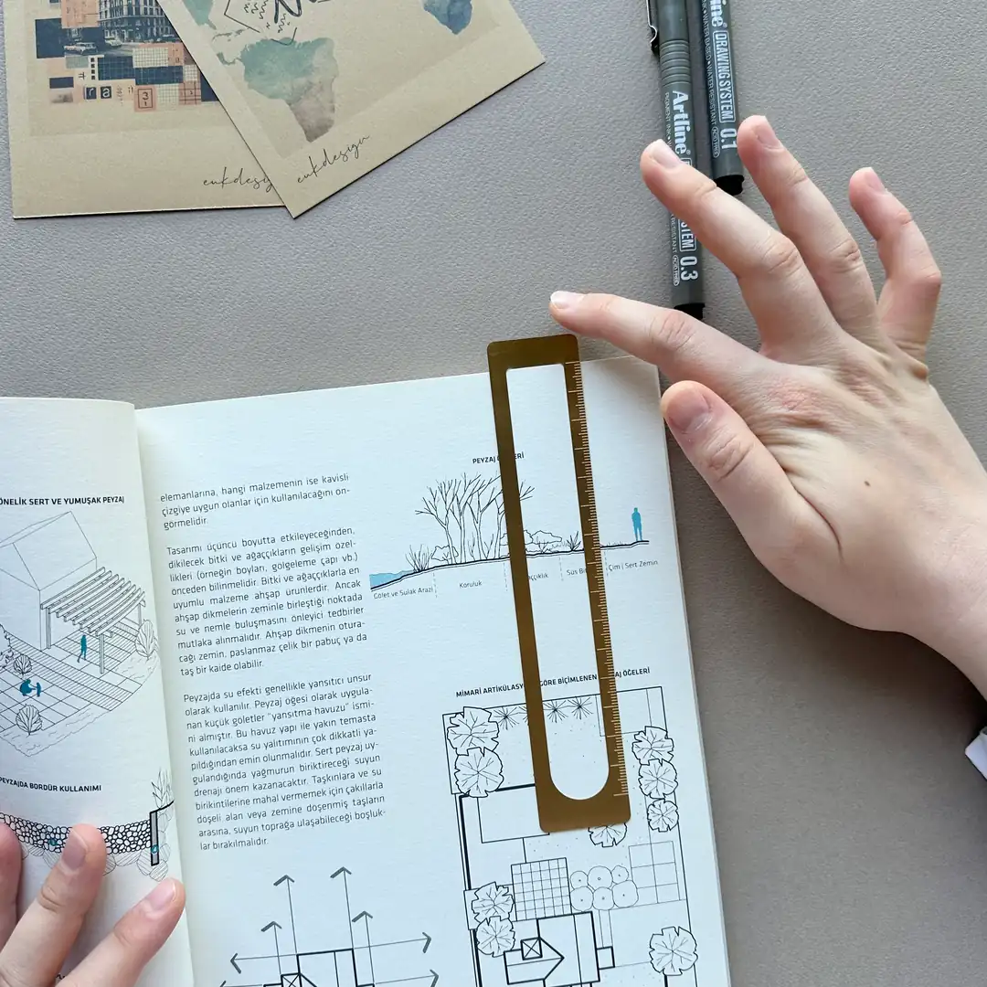 Euk Design Pirinç Kitap Ayracı Cetvel