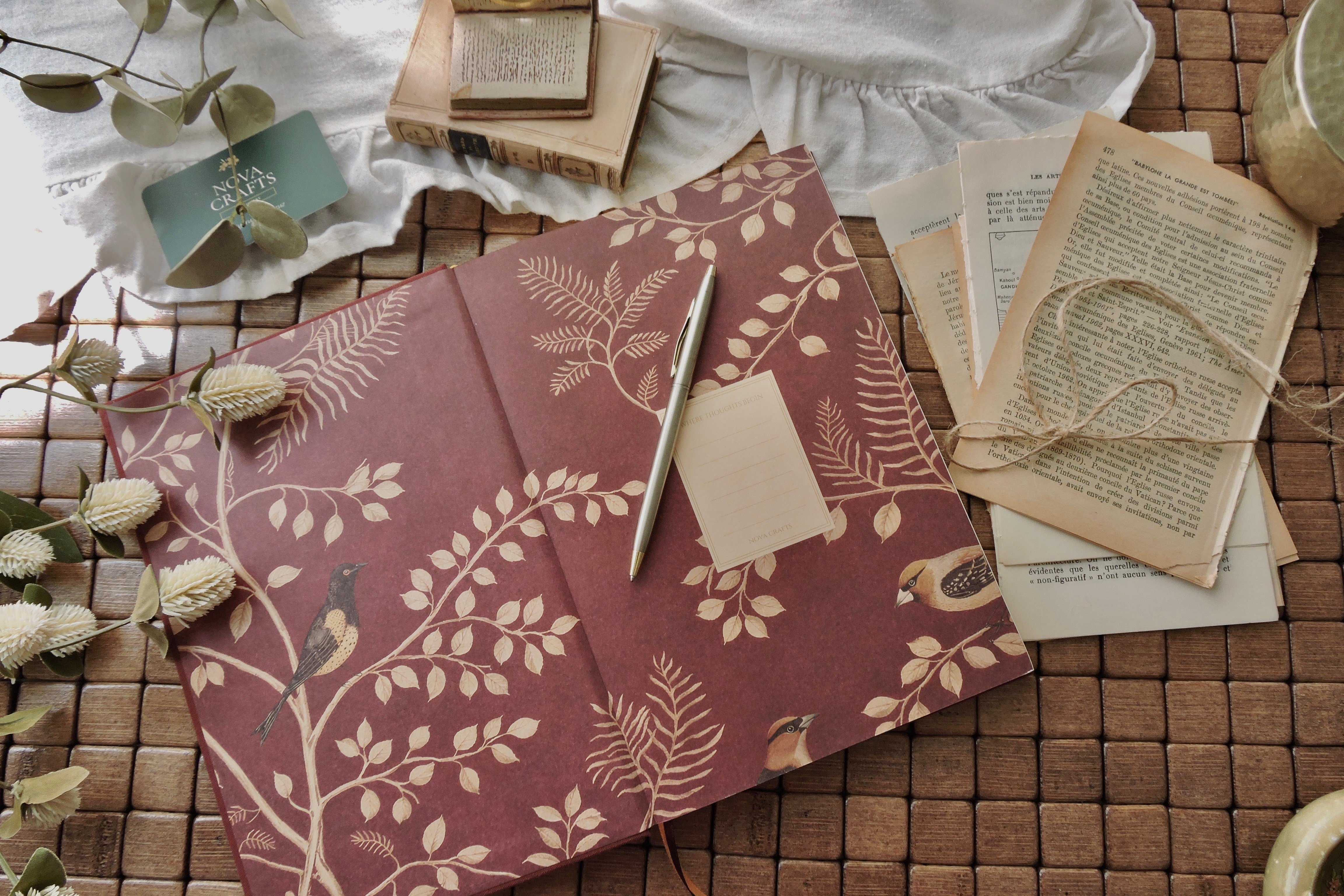 Nova Crafts Keten Journal Yaldız Kenar Çizgili Defter 17x24 cm. 110 gr. Ivory 200 sy. Burgundy