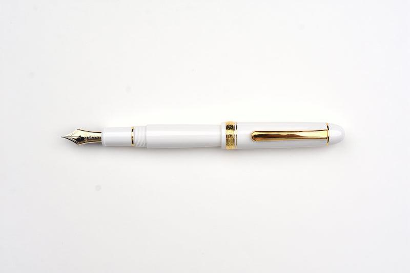 Platinum  #3776 Century Dolma Kalem PNB 13000 Gold Trim 2 Chenonceau White SF Soft Fine
