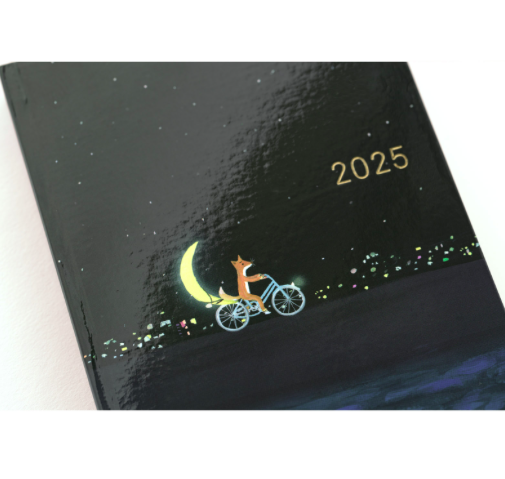 Hobonichi Hon A6 2025 English Version Hiroko Kubota: Crescent Moon Delivery Ajanda/Planner