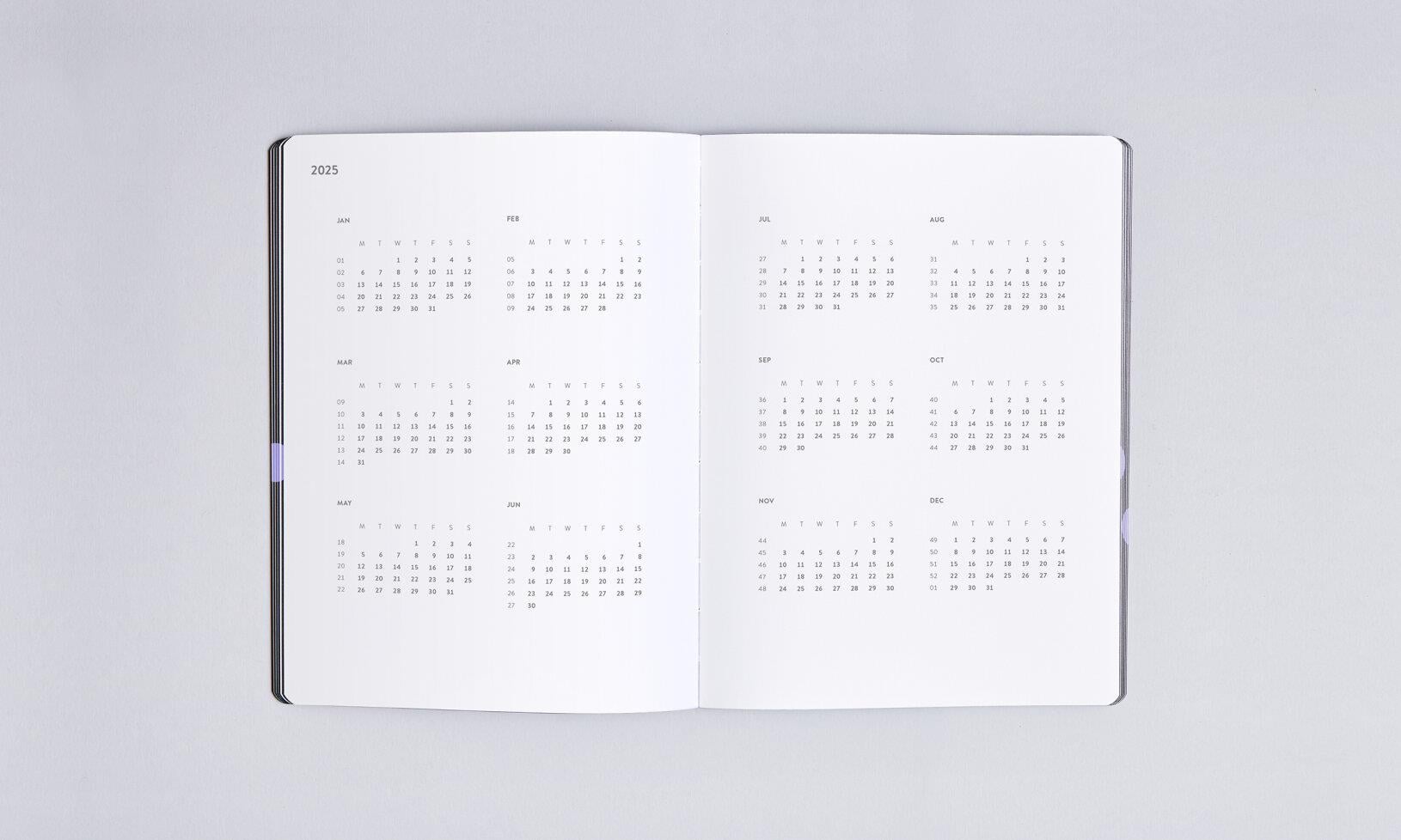 Nuuna Weekly Diary M 2024 Green Light Planner 