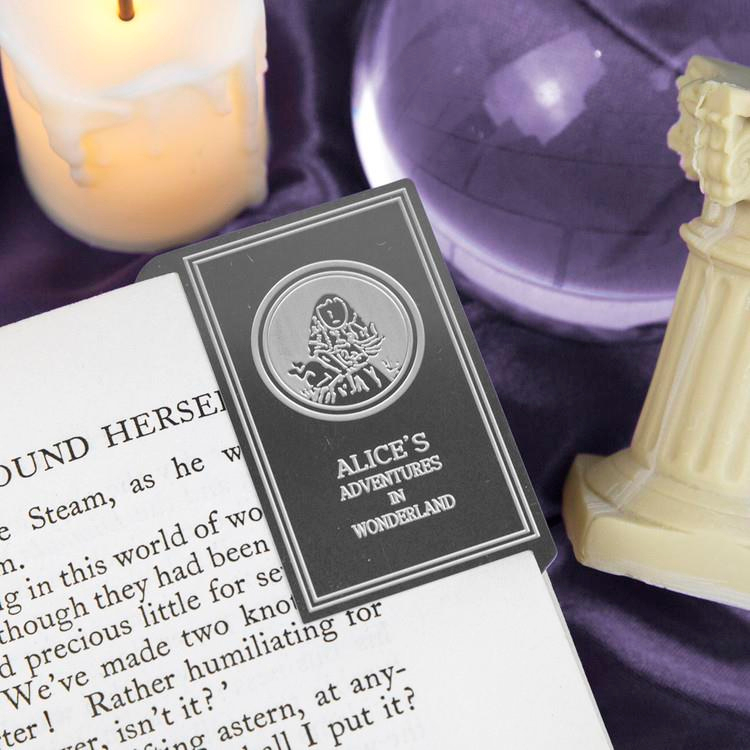 World Classic Series- Alice in Wonderland Metal Kitap Ayracı