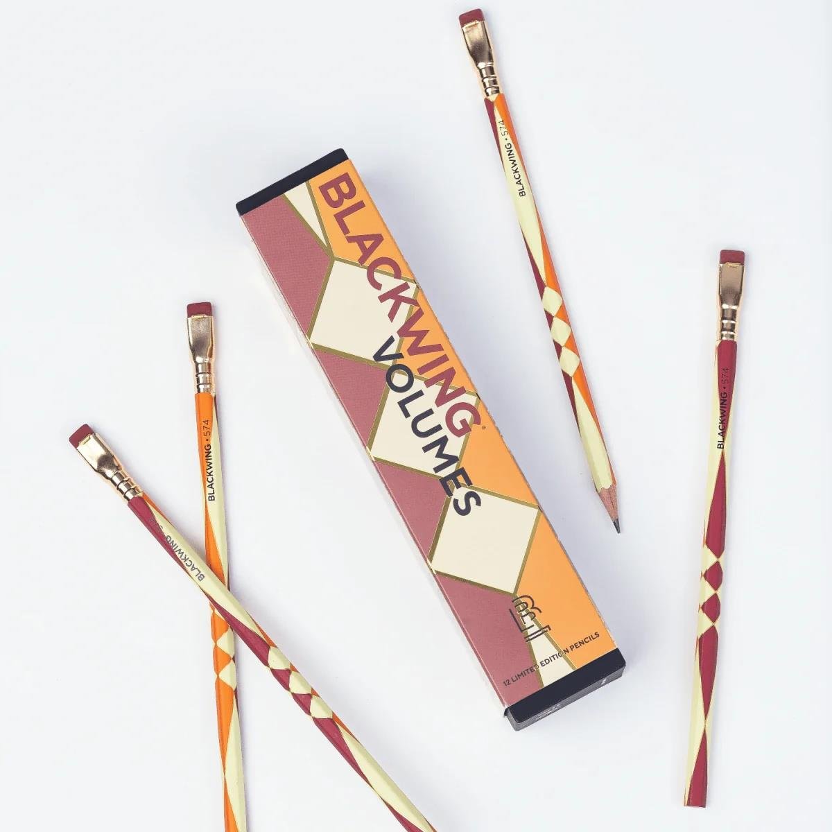 Palomino Blackwing  Volume 574 Firm Grafit 12'li Ahşap Kurşun Kalem Seti