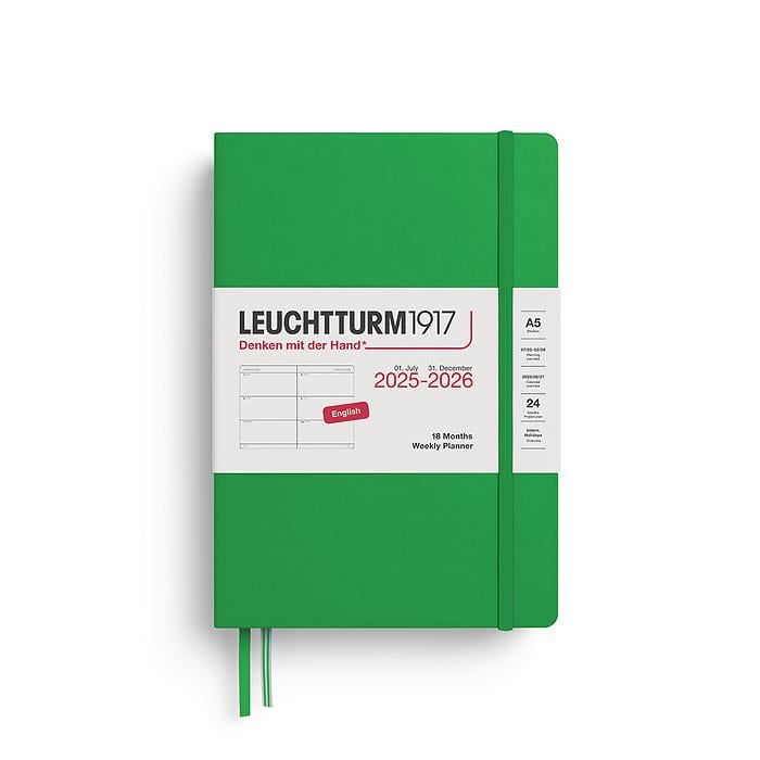 Leuchtturm1917 Orta Boy (A5) 18 Aylık Haftalık Ajanda 2026 Sert Kapak, İngilizce, Bahar Yaprağı 372811