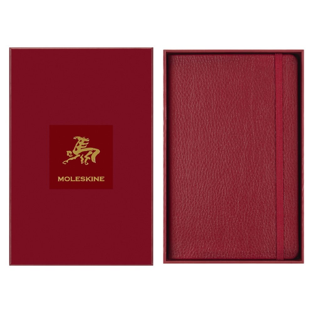 Moleskine Year of the Horse Vegea Fire Red Gift Box Sert Kapak 13x21 Çizgili Defter