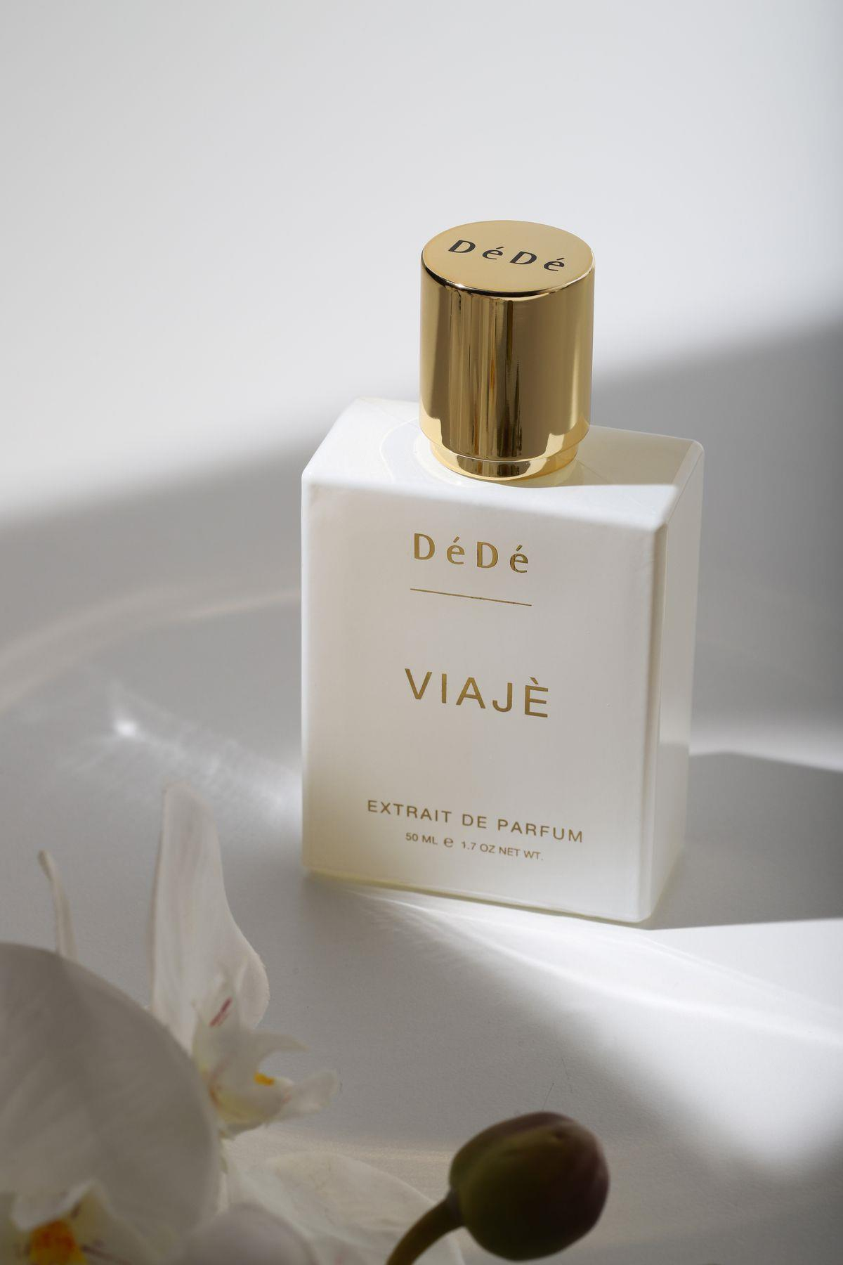 DeDe Candle & Wellness Studio Viajé Extrait de Parfüm | Unisex 50 ml Niş Parfüm