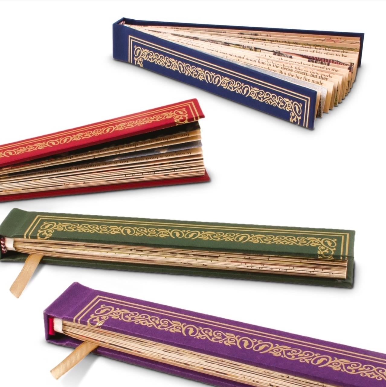 İf Kitap Şeklinde Yelpaze Around the Word