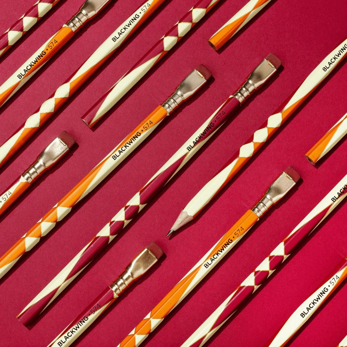 Palomino Blackwing  Volume 574 Firm Grafit 12'li Ahşap Kurşun Kalem Seti