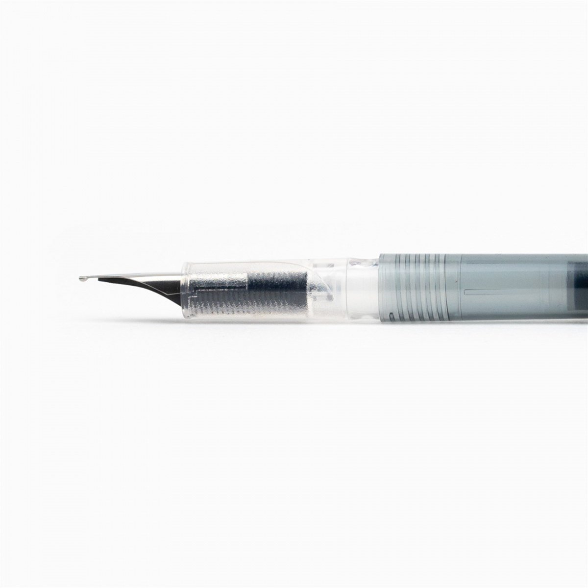 Steelpen Retro Serisi Dolma Kalem M Uç Siyah
